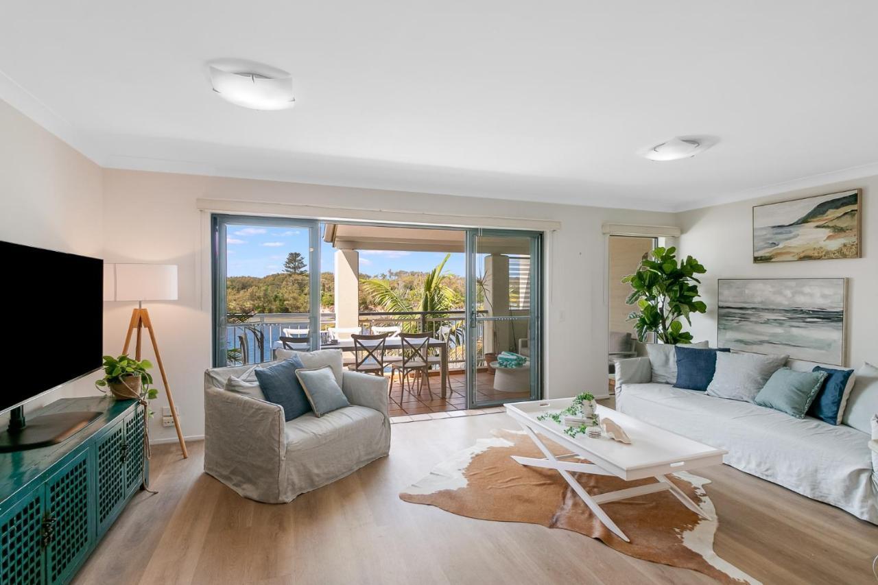 Apartment Sunrise Cove- 2br Waterfront By Uholiday